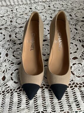 CHANEL canvas knot heels